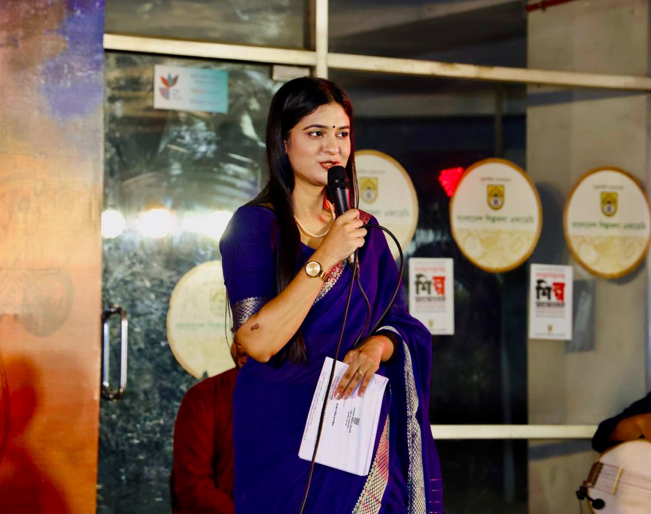 Hosting an evening cultural event
